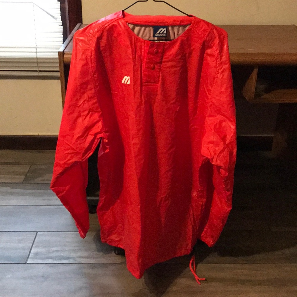 Mizuno pullover